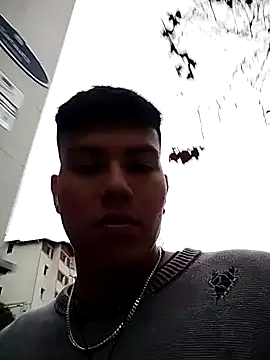 mikeeeeeell online show from November 1, 2025, 6:59 am