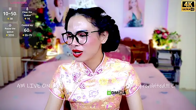 Snapshot of ribbinpink chatting on January 24, 2025, 7:19 am ribbinpink online show from January 24, 2025, 7:19 am
