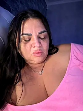 littleRikka online show from November 26, 2025, 6:53 pm