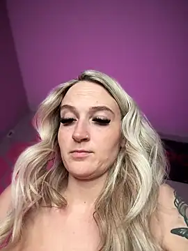 Snapshot of _Rapunzel_ chatting on January 25, 2025, 7:49 pm Rapunzel online show from January 25, 2025, 7:49 pm