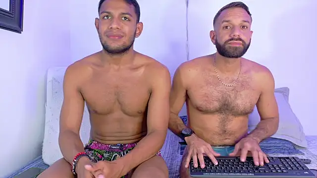 Snapshot of fantastic_couple_mens chatting on September 27, 2025, 7:24 am fantastic couple mens online show from September 27, 2025, 7:24 am