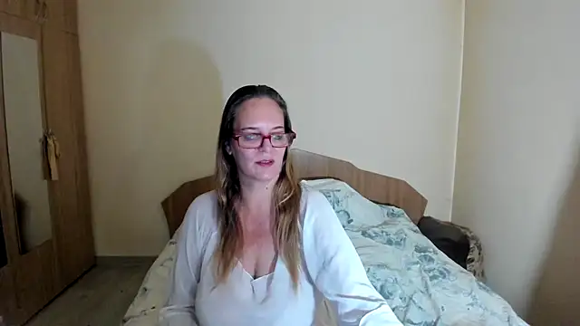 Snapshot of HardWildNipples chatting on October 12, 2025, 4:17 pm HardWildNipples online show from October 12, 2025, 4:17 pm