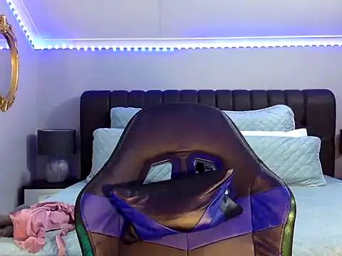 Snapshot of BOOTYBANGER24xx chatting on September 24, 2025, 2:48 am BOOTYBANGER24xx online show from September 24, 2025, 2:48 am