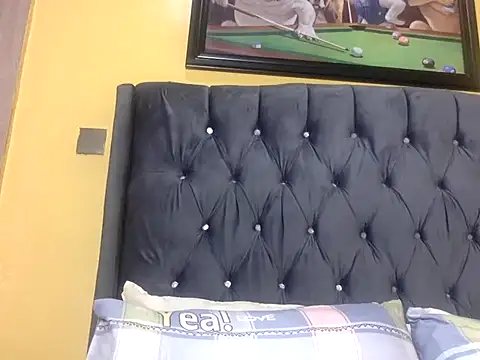 BOOTYBANGER24xx online show from March 4, 2026, 9:04 am