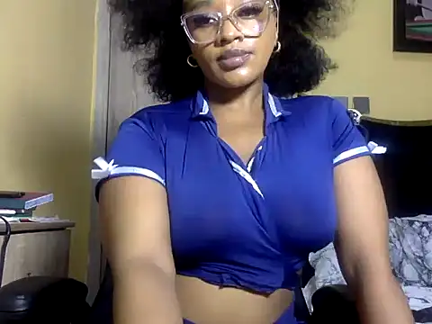Snapshot of BOOTYBANGER24xx chatting on June 7, 2026, 11:36 am BOOTYBANGER24xx online show from June 7, 2026, 11:36 am