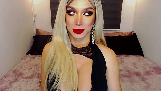 Snapshot of HugeCockDominantXxX chatting on June 4, 2026, 4:51 am HugeCockDominantXxX online show from June 4, 2026, 4:51 am