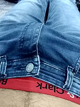 Babyucum4me online show from December 21, 2024, 1:21 pm