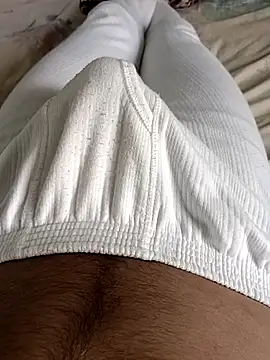 Babyucum4me online show from October 7, 2025, 9:28 am