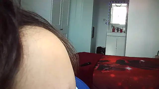 HotSpicyGujju online show from January 30, 2025, 9:47 am