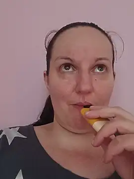 BustyLadyAlma online show from July 4, 2026, 6:30 am
