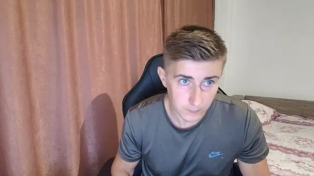 Snapshot of Todhorny9873 chatting on February 17, 2025, 8:30 am Todhorny9873 online show from February 17, 2025, 8:30 am