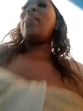 SWEETDOLLY29XX online show from January 18, 2025, 8:52 am