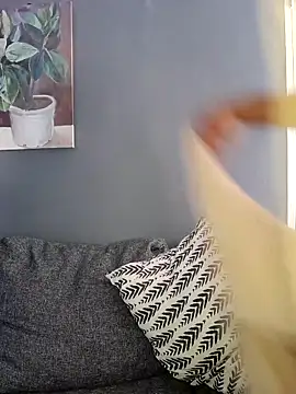 SWEETDOLLY29XX online show from February 8, 2025, 7:48 am