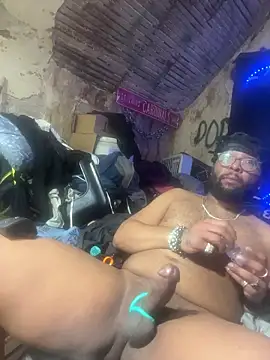 NympHoLuva online show from March 7, 2026, 7:27 am