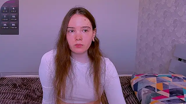 Snapshot of Janie_JJ_Curvie chatting on June 4, 2026, 3:12 am Janie JJ Curvie online show from June 4, 2026, 3:12 am
