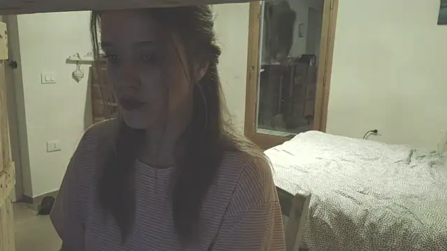 Neonstar online show from March 29, 2026, 8:09 pm