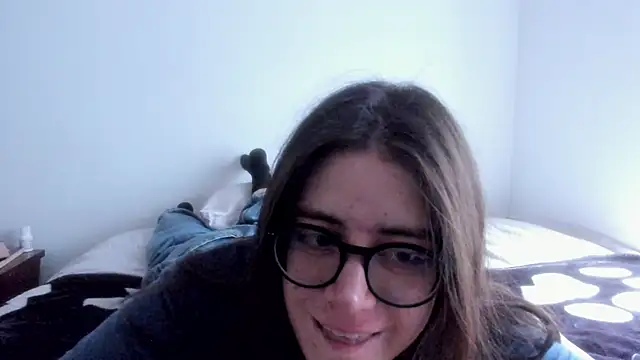 Snapshot of HazelKush chatting on March 22, 2026, 8:56 pm HazelKush online show from March 22, 2026, 8:56 pm