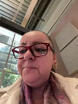 cplcokins34 online show from December 22, 2024, 2:16 pm