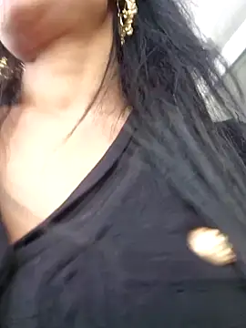 misscectito13 online show from March 20, 2025, 11:27 am