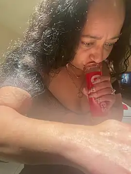 PichyPrettyPussy online show from March 5, 2026, 3:41 pm