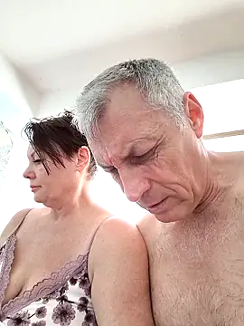  lady red  online show from February 22, 2025, 8:29 am