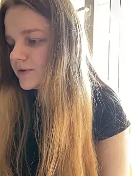 Snapshot of -MimmiLissa- chatting on June 6, 2026, 1:38 pm -MimmiLissa- online show from June 6, 2026, 1:38 pm