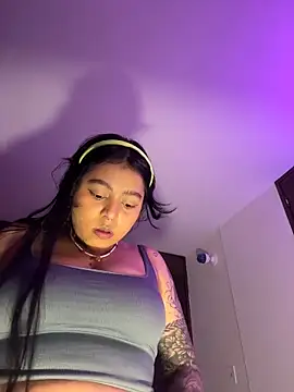 Naiara sex online show from March 18, 2026, 10:13 pm