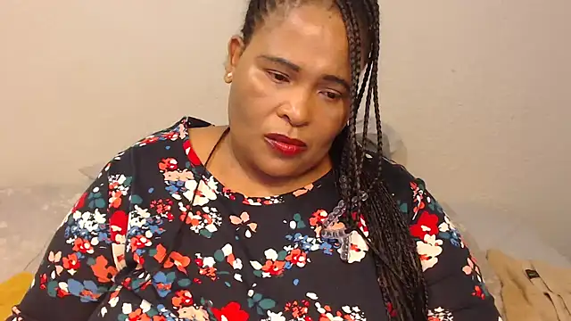 zandile online show from March 12, 2025, 6:44 pm