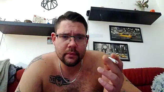 sexykevin17cm online show from February 7, 2026, 11:19 pm