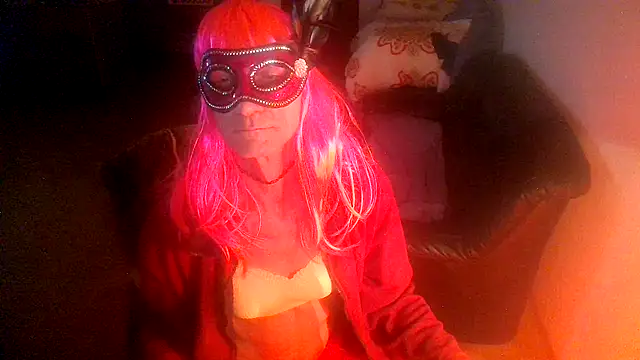 Snapshot of Python43 chatting on February 3, 2025, 6:39 pm Python43 online show from February 3, 2025, 6:39 pm