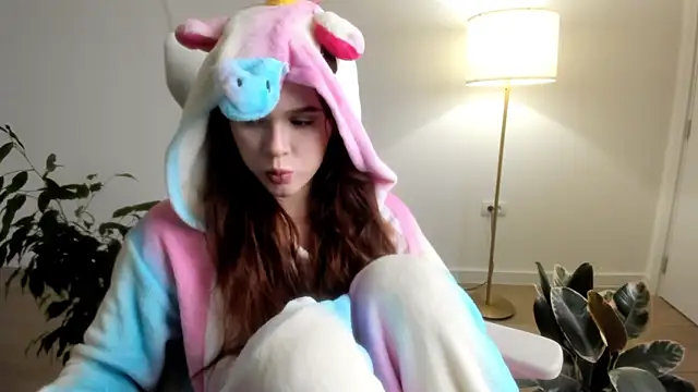 Snapshot of Pokemeboy chatting on November 30, 2025, 4:44 pm Pokemeboy online show from November 30, 2025, 4:44 pm