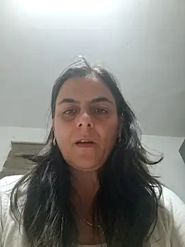 IsabelleCraft online show from October 9, 2025, 8:29 pm