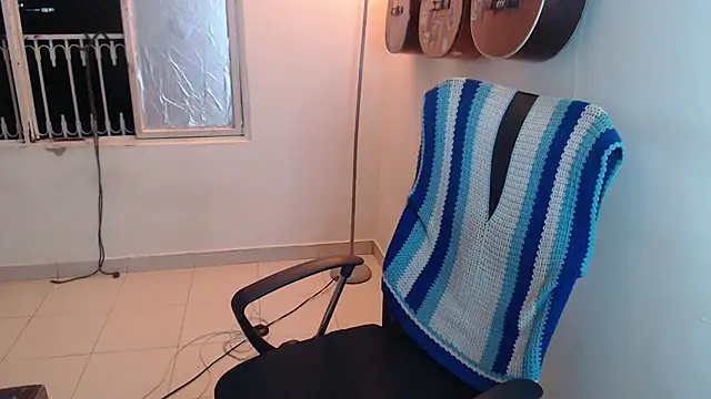 Smoke trip Alicia online show from November 7, 2025, 2:44 am