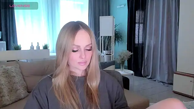 Snapshot of Libby_Nora chatting on March 1, 2025, 11:06 am Libby Nora online show from March 1, 2025, 11:06 am