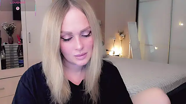 Libby Nora online show from February 19, 2026, 10:33 am