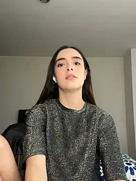 swrennn19 online show from February 8, 2025, 3:53 pm