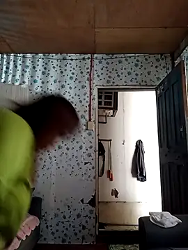 XXLorie 02 online show from March 10, 2025, 3:23 am