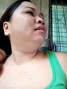 XXLorie 02 online show from March 14, 2025, 9:54 pm