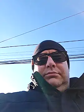 Snapshot of Andrew1900529 chatting on December 17, 2024, 8:34 am Andrew1900529 online show from December 17, 2024, 8:34 am