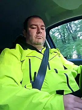 Snapshot of Andrew1900529 chatting on October 2, 2025, 5:14 am Andrew1900529 online show from October 2, 2025, 5:14 am