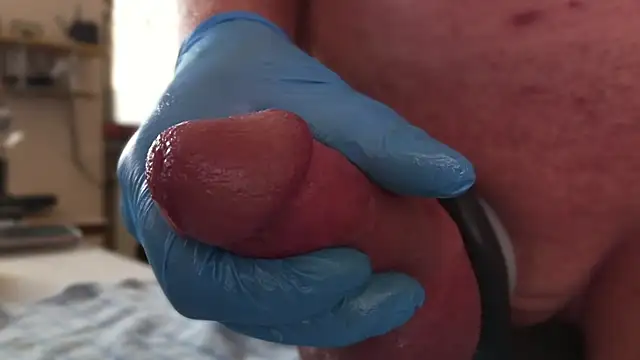 Snapshot of NylonHype chatting on January 1, 2025, 12:22 pm NylonHype online show from January 1, 2025, 12:22 pm