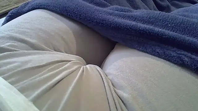 perescam online show from November 5, 2025, 4:51 pm