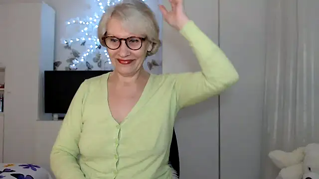 Ghertrude52 online show from March 8, 2025, 4:12 am