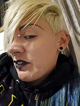 PinkTheHawk online show from March 13, 2025, 8:59 am