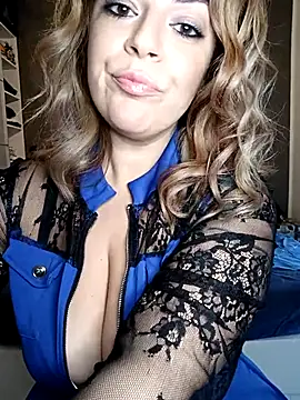 minerva  online show from November 15, 2025, 2:02 pm