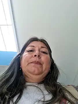 Snapshot of emma_tour chatting on January 11, 2025, 5:40 pm emma tour online show from January 11, 2025, 5:40 pm