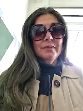 Snapshot of emma_tour chatting on January 22, 2025, 7:56 pm emma tour online show from January 22, 2025, 7:56 pm