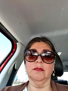 Snapshot of emma_tour chatting on January 23, 2025, 2:28 pm emma tour online show from January 23, 2025, 2:28 pm