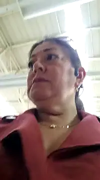 Snapshot of emma_tour chatting on February 6, 2025, 10:10 pm emma tour online show from February 6, 2025, 10:10 pm