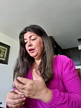 Snapshot of emma_tour chatting on February 26, 2025, 2:46 pm emma tour online show from February 26, 2025, 2:46 pm